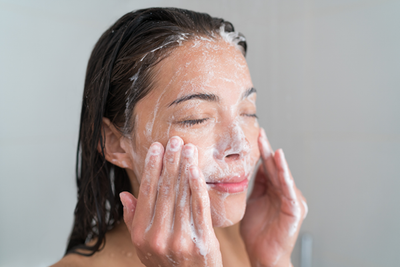 How Skincare Routine Helps with Fine Lines, Wrinkles, and Aging